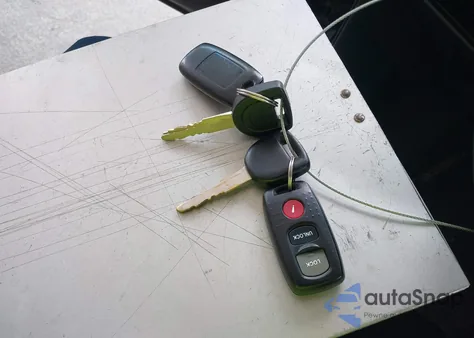 2008 Mazda Mazda3 I z USA, uszkodzony, nr VIN JM1BK32F081849749